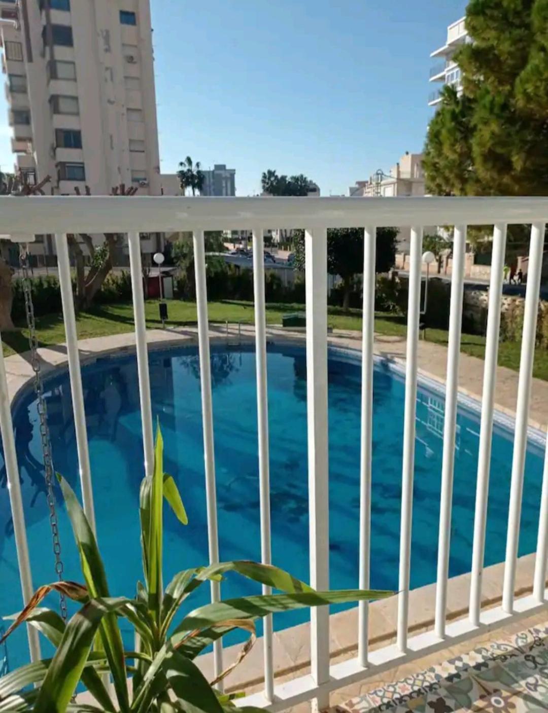 Apartamento Huellas En La Arena El Campello Exteriör bild